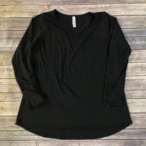 LuLaRoe Black Long Sleeve T Lynnae Size L